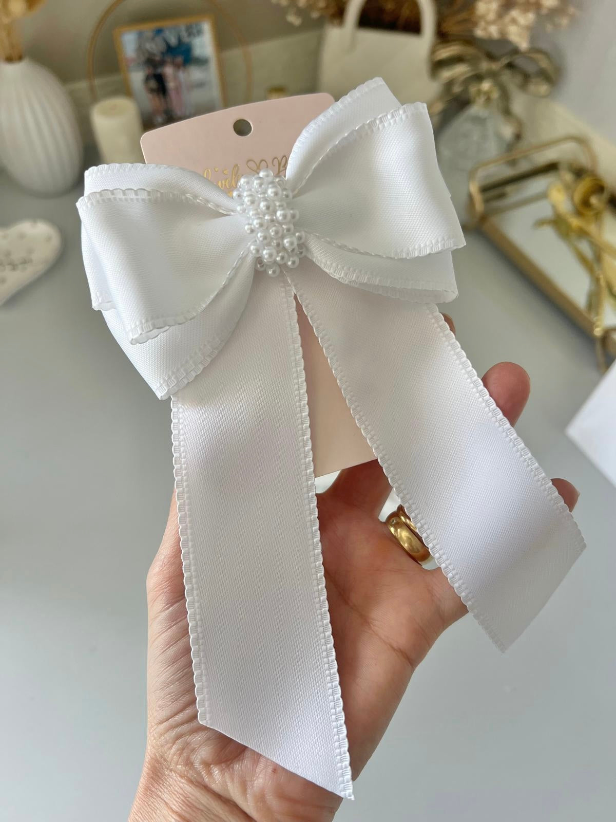 Hair bow satin