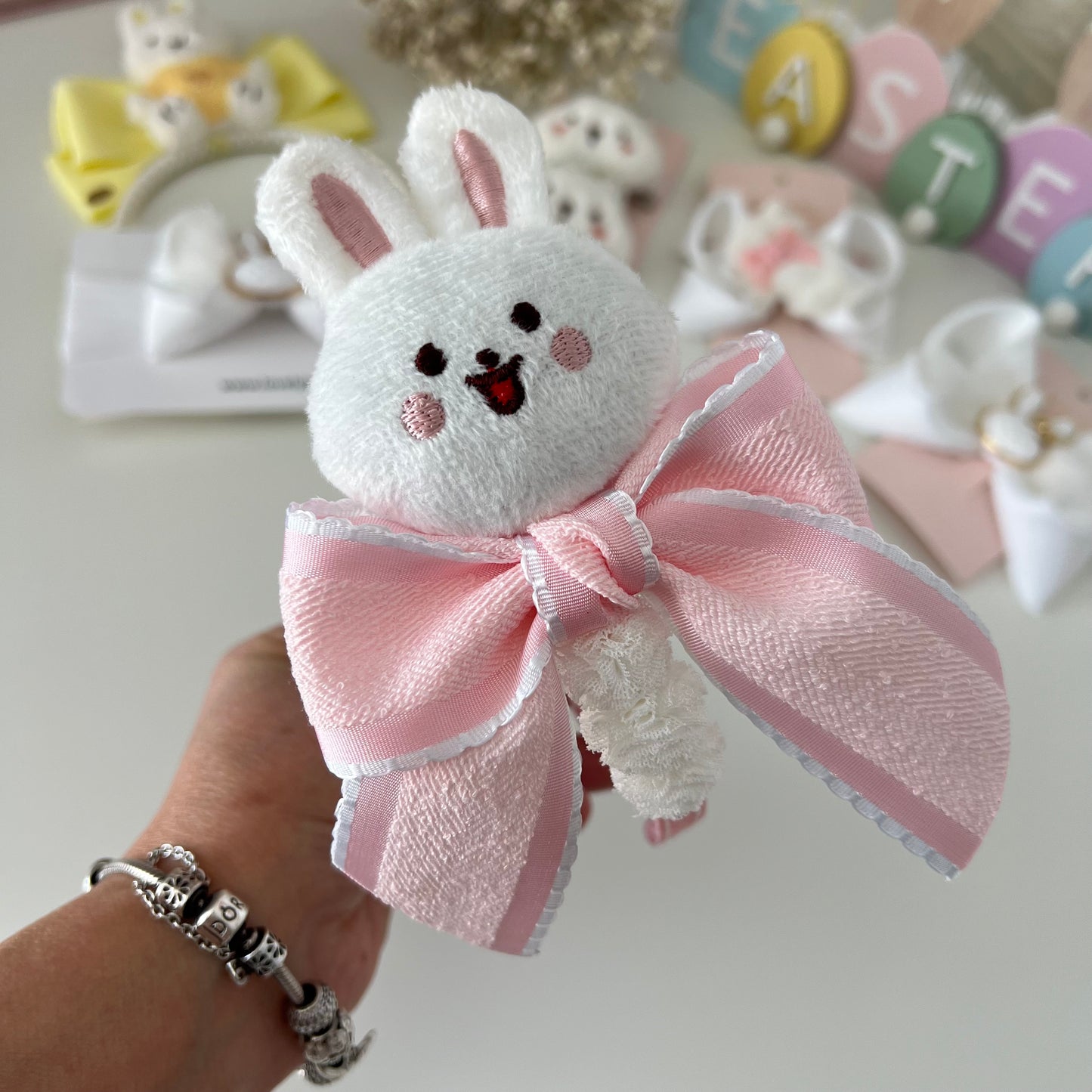 Tiara bunny