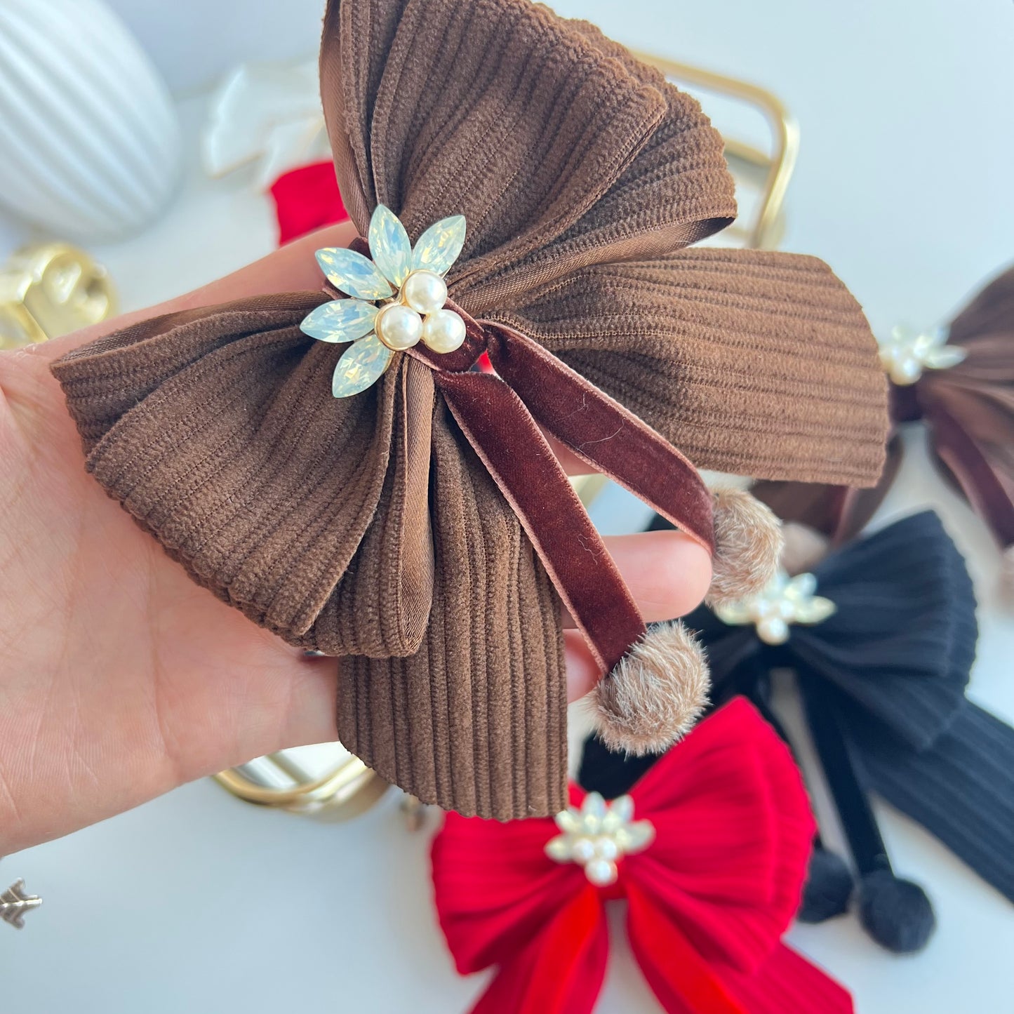 Velvet hair bows