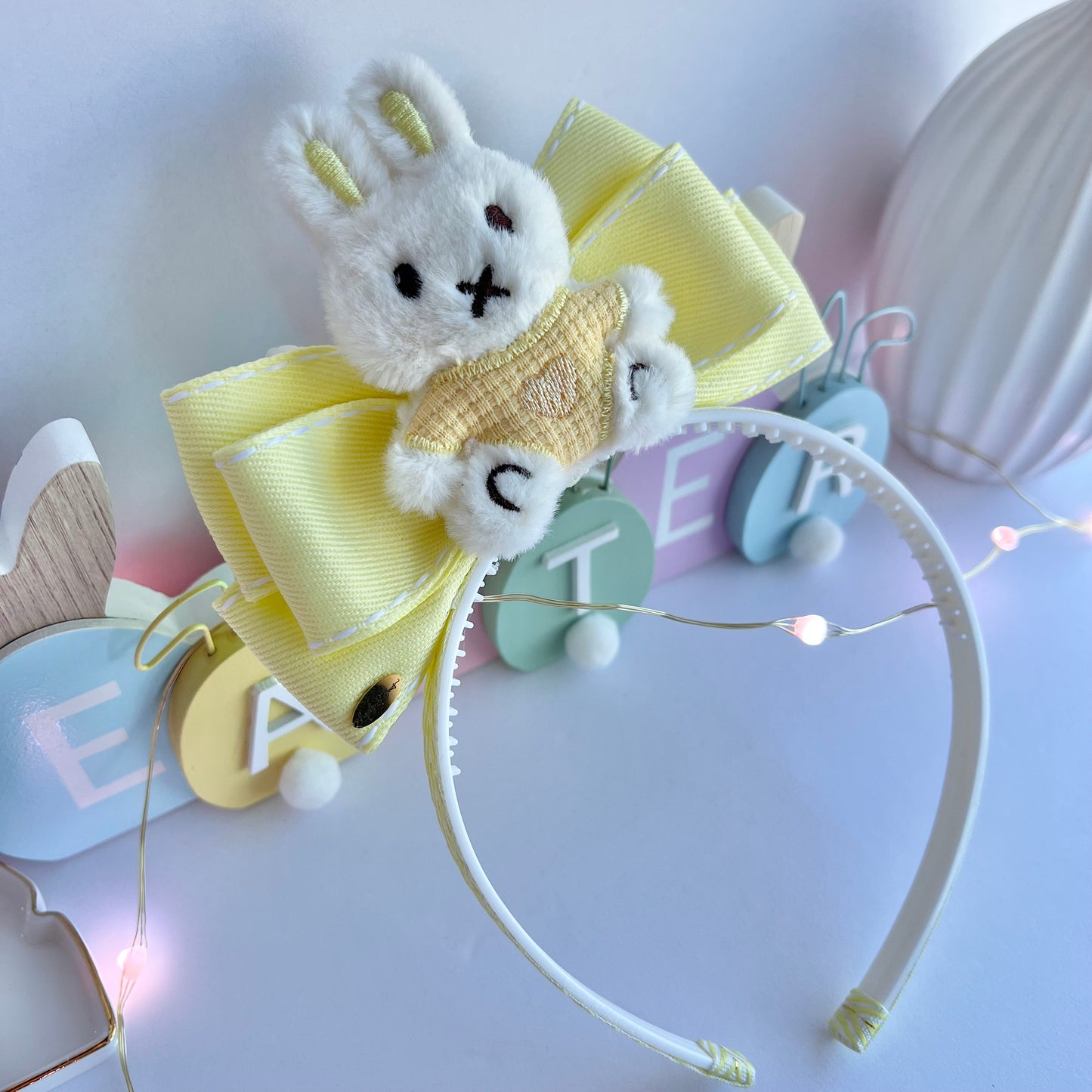 Tiara bunny