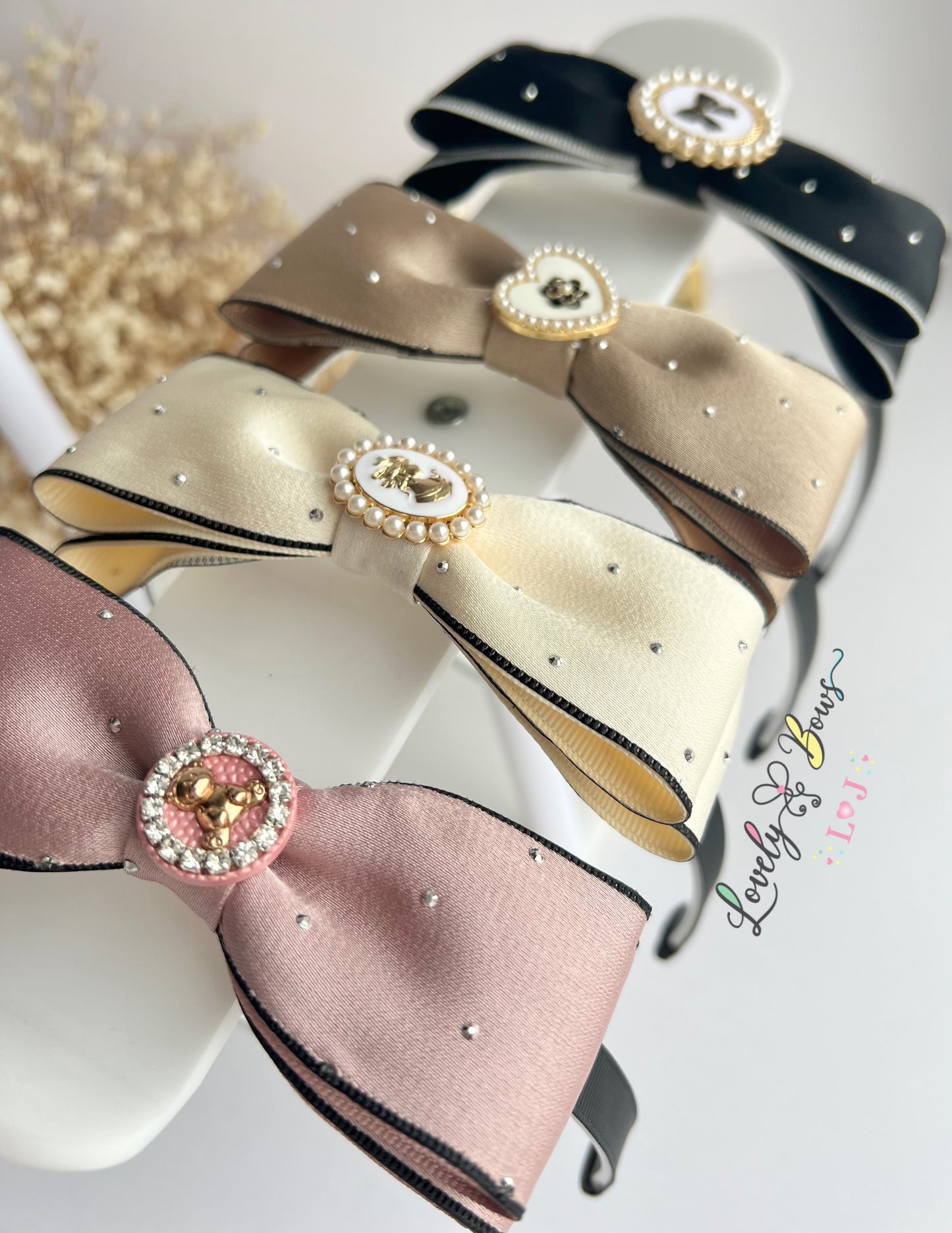 Tiara fashion