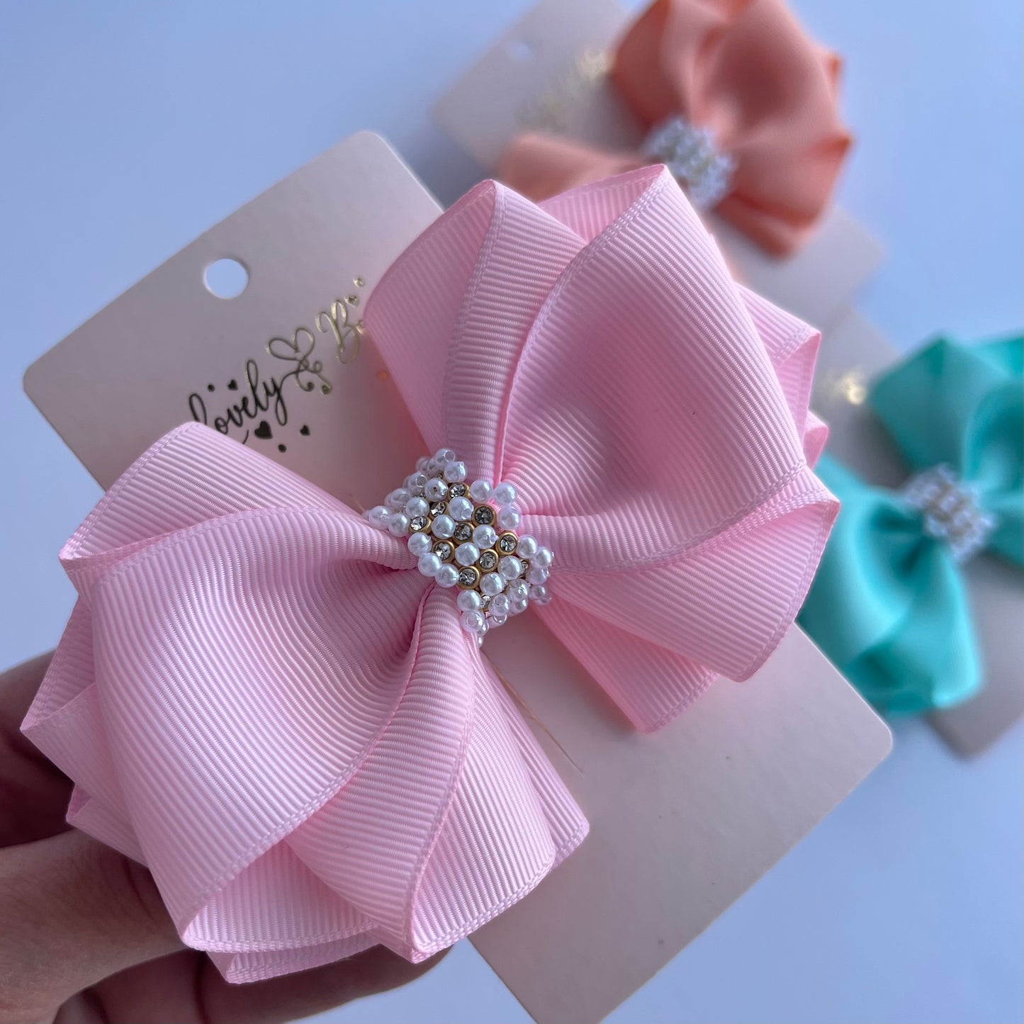 Claire special bow