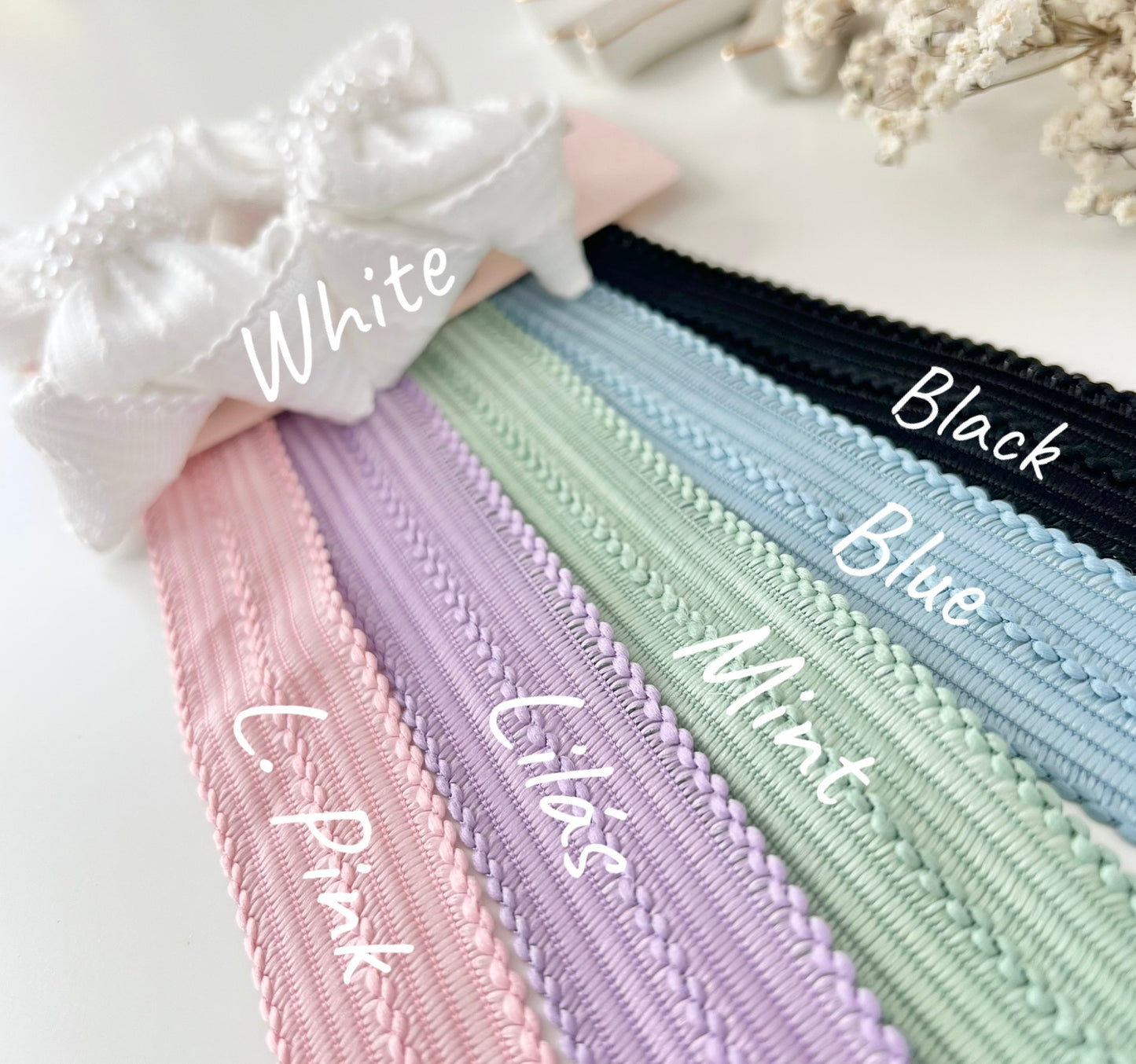 Pair boutique pearl