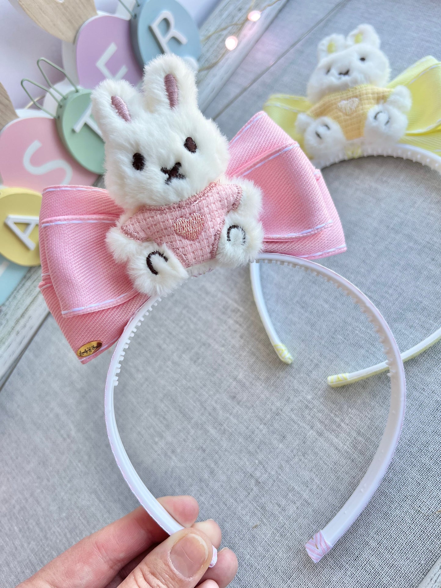 Tiara bunny