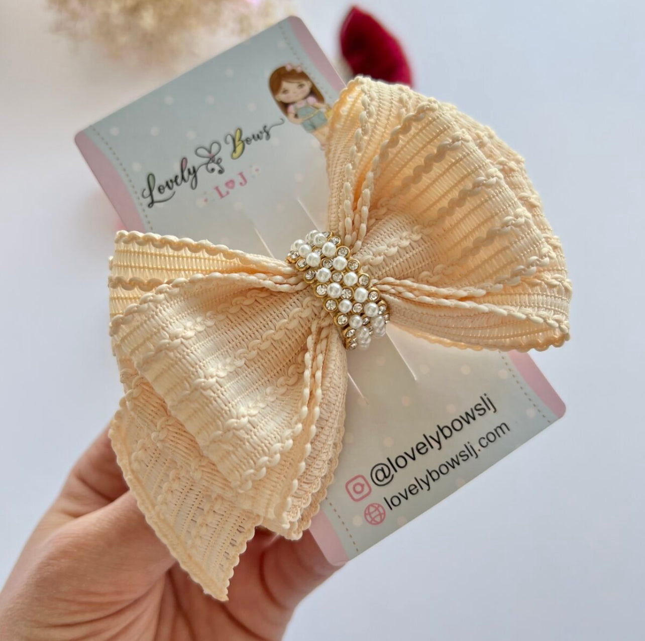Sophia bow