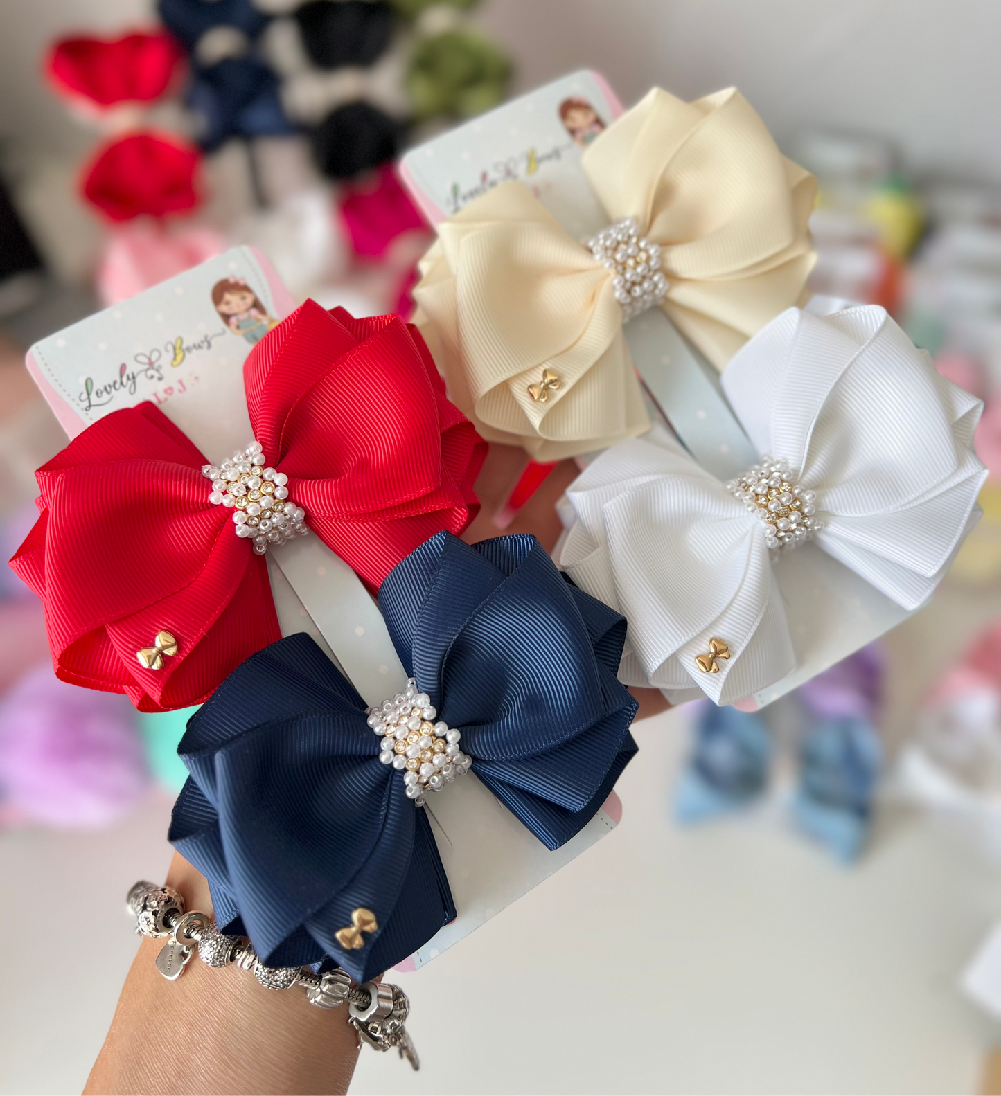 Claire special bow