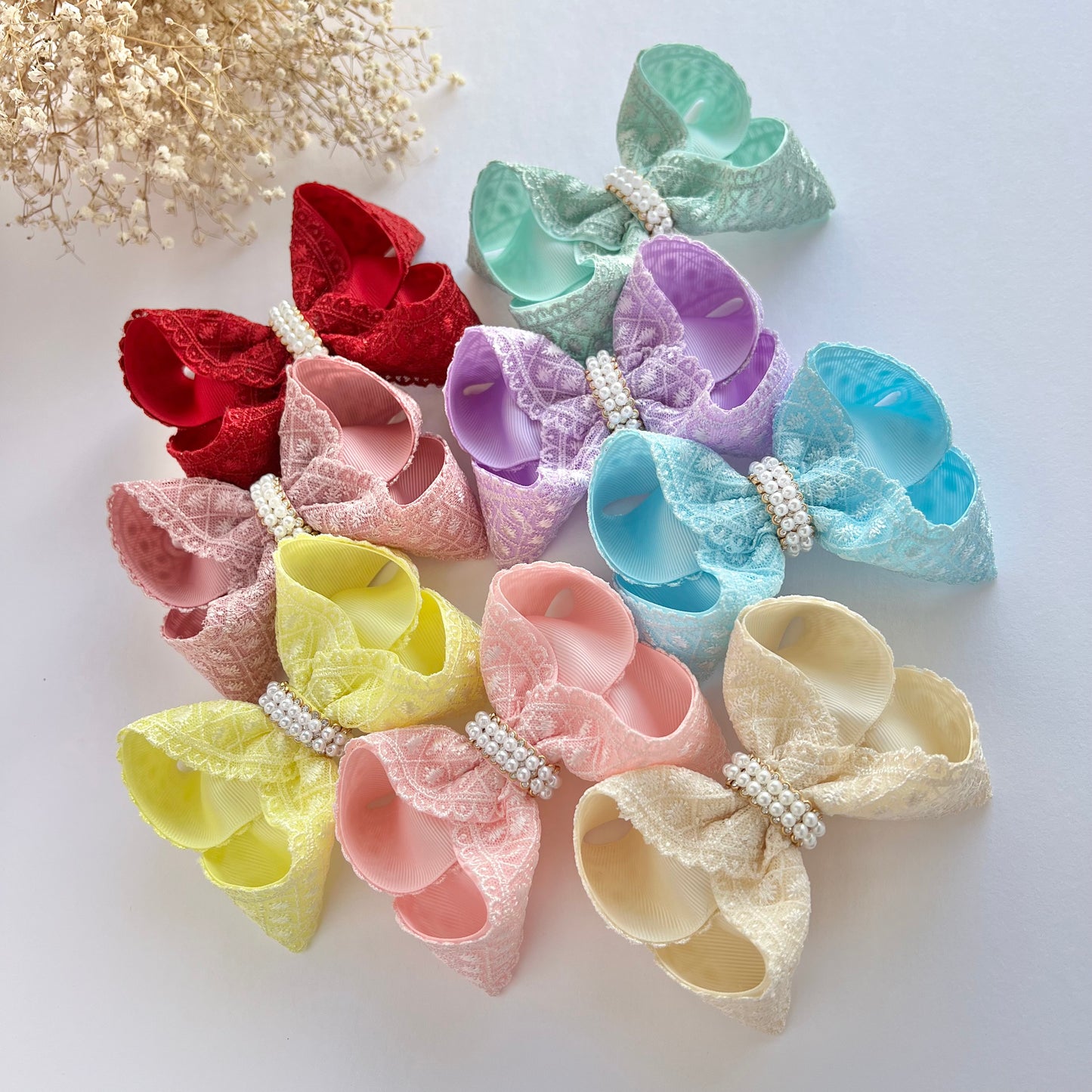 Valentina bows