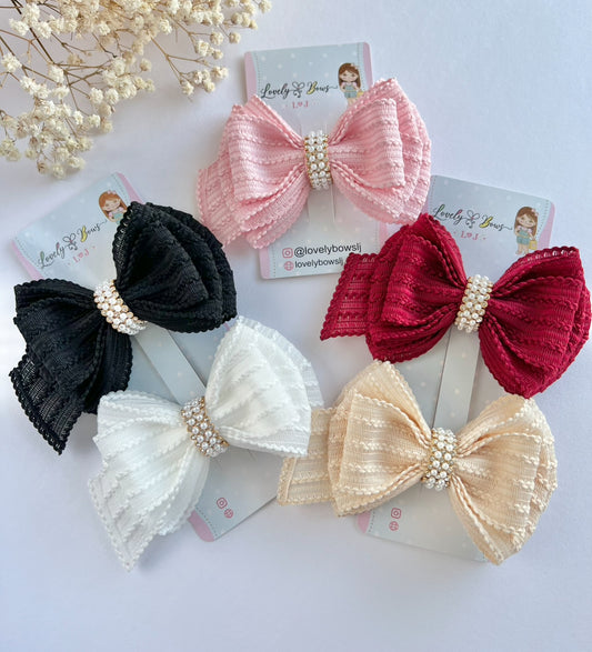 Sophia bow