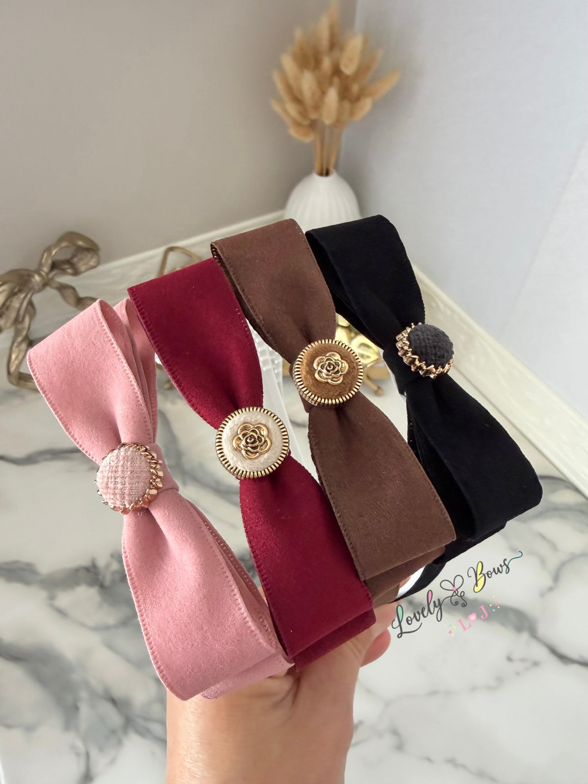 Tiara velvet soft