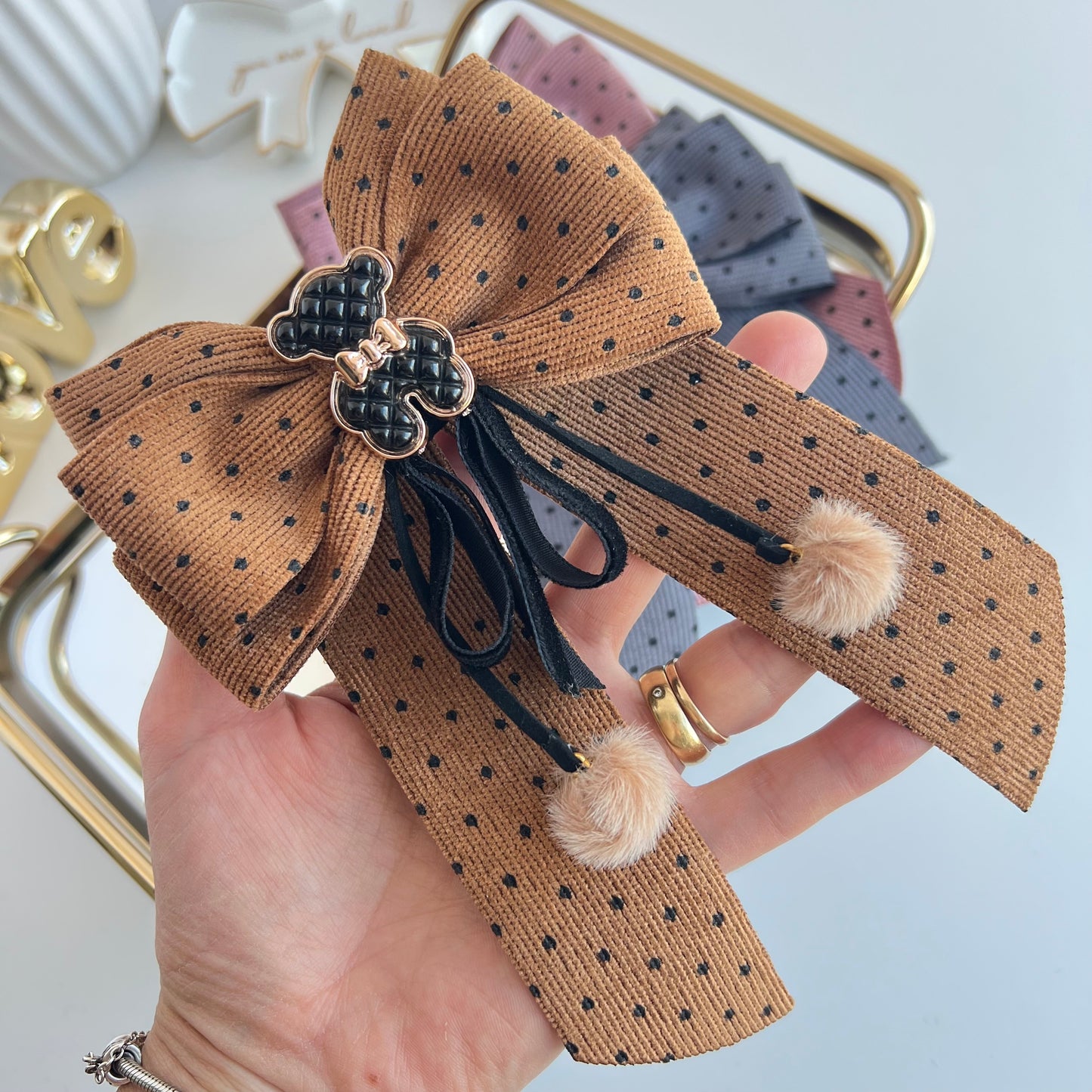 Hair bows Polk dots