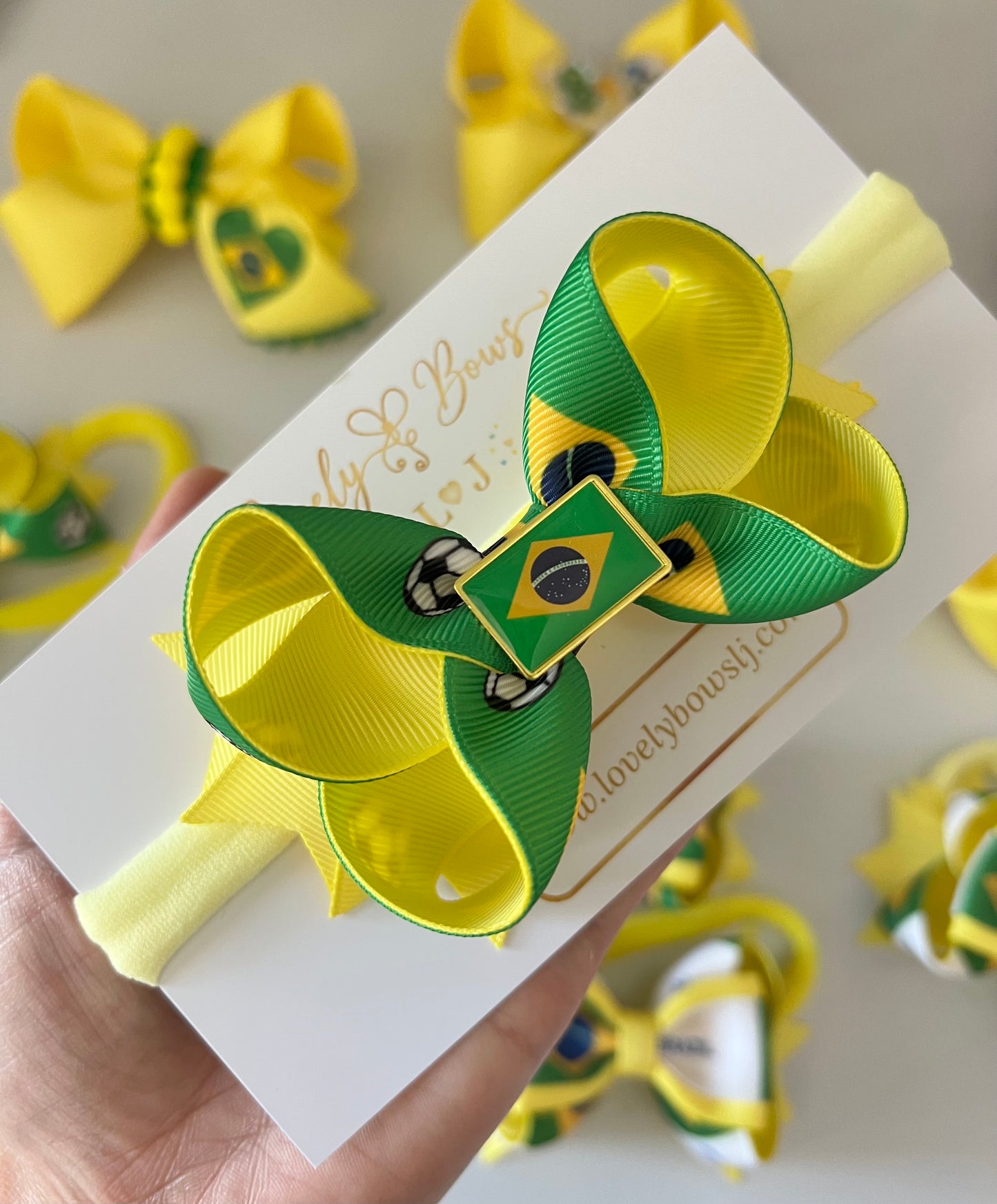 Hair bows Brazil clip or headbands