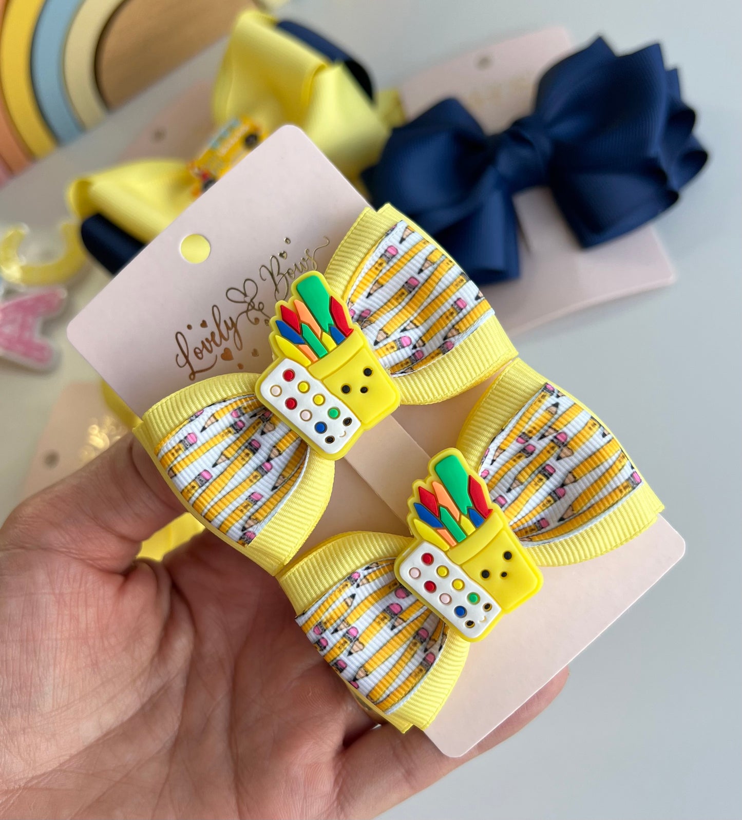 Set 4 pcs school hair bows size 11cm