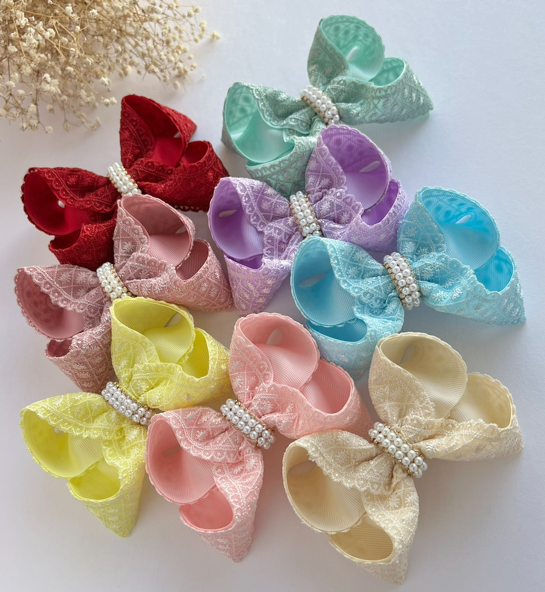 Valentina bows