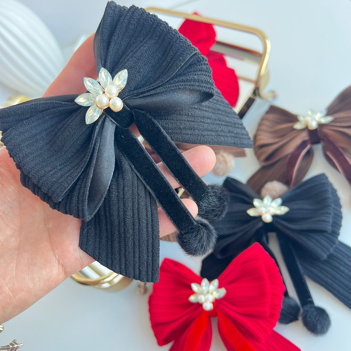 Velvet hair bows