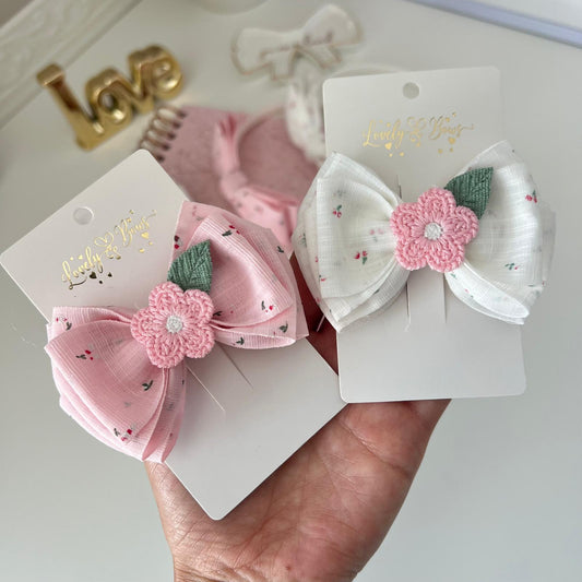 Linen bows flower